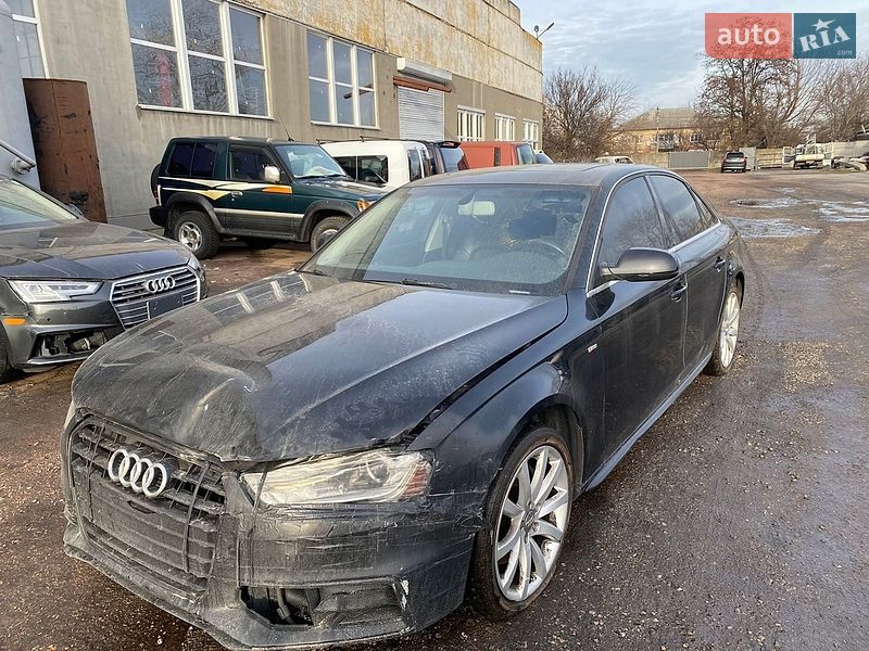 Audi A4 2014