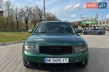 Седан Audi A4 2001 в Ровно