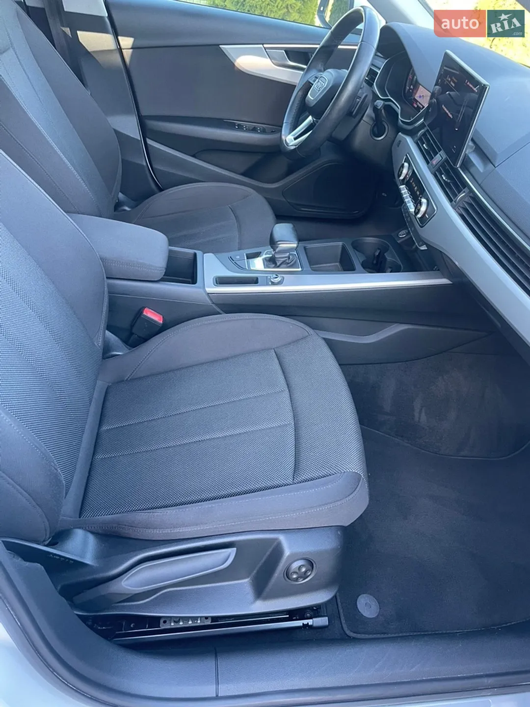 2021 Audi A4 - мініатюра 14