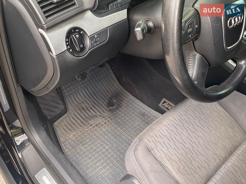 Седан Audi A4 2005 в Харькове