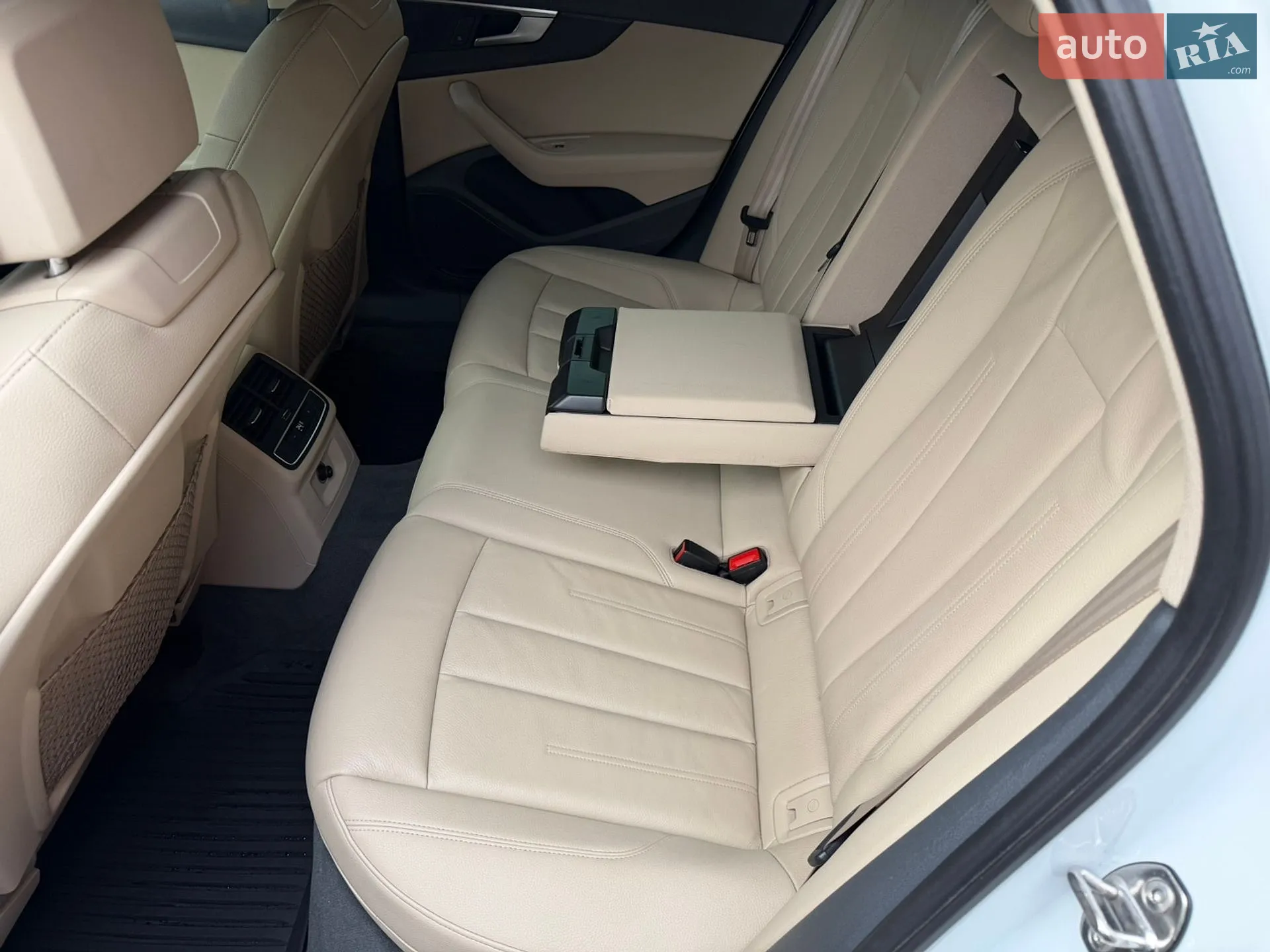 2018 Audi A4 - мініатюра 13