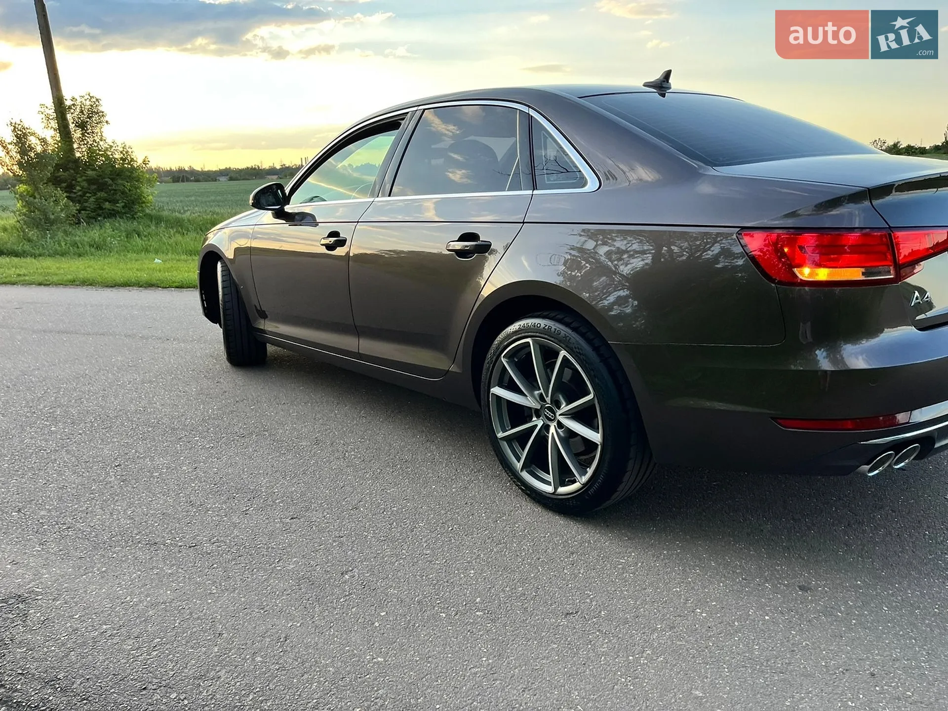 2016 Audi A4 - мініатюра 13