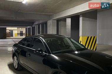 Седан Audi A4 2016 в Черновцах