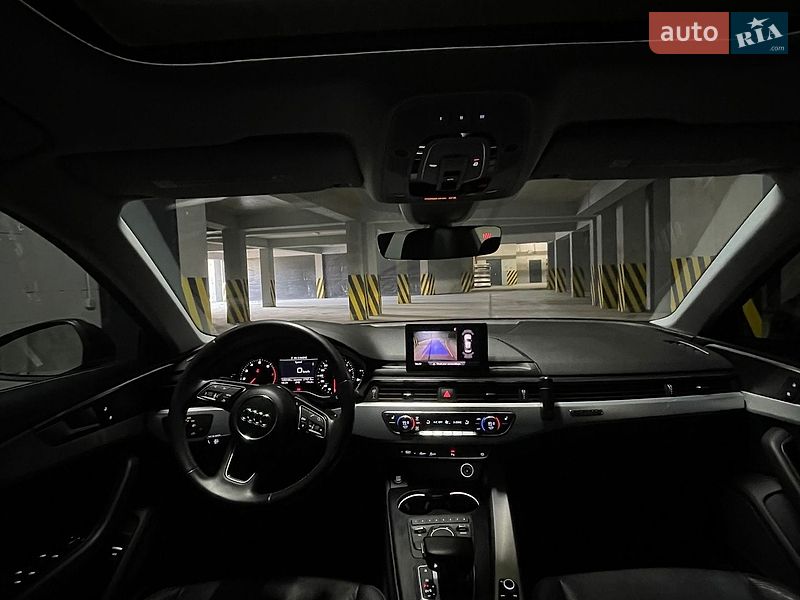 Седан Audi A4 2016 в Черновцах