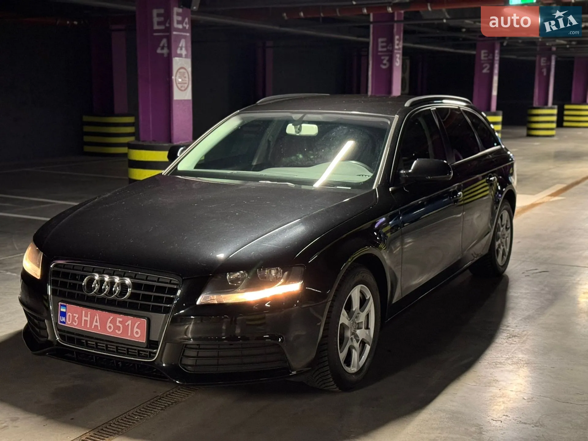 2010 Audi A4 - мініатюра 6