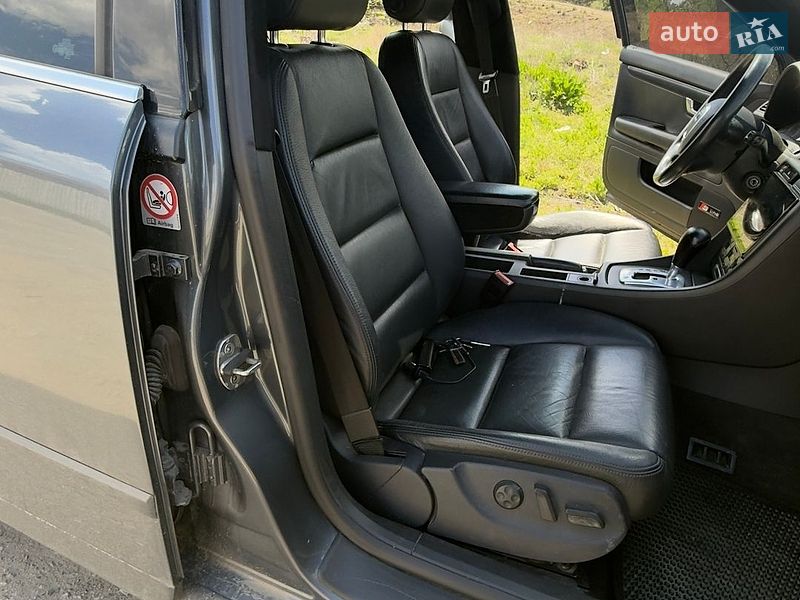 Седан Audi A4 2002 в Днепре