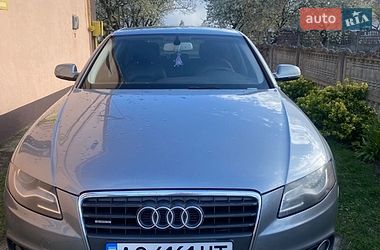 Седан Audi A4 2011 в Луцке