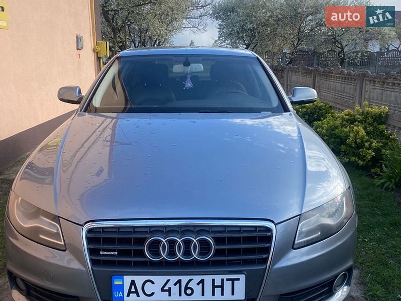 Audi A4 2011