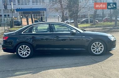 Седан Audi A4 2016 в Києві