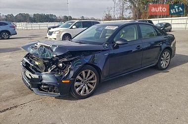 Седан Audi A4 2018 в Холодноводке