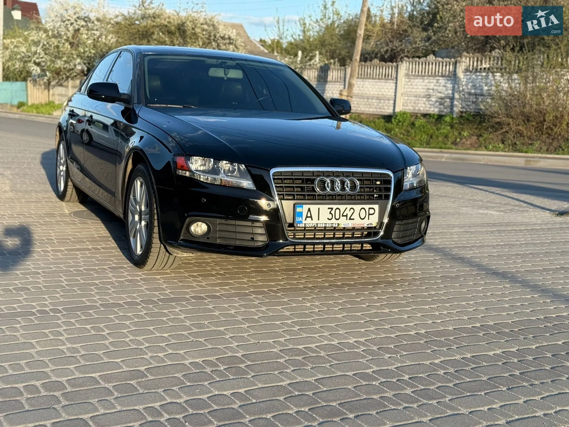 2010 Audi A4 - мініатюра 2