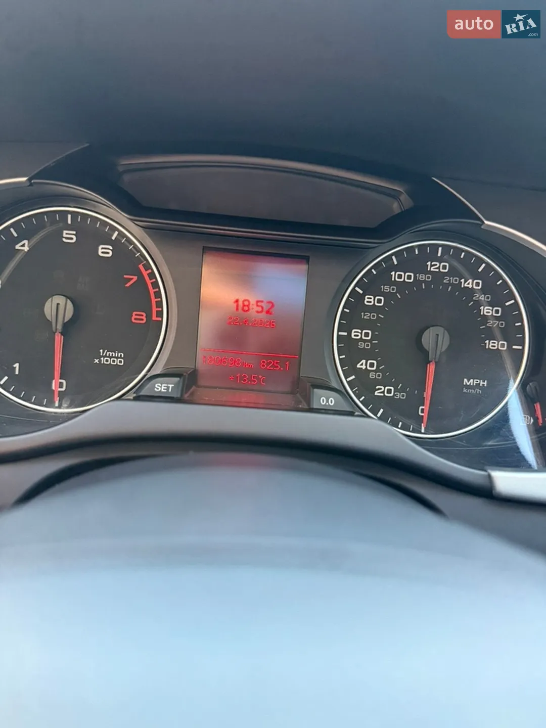 2010 Audi A4 - мініатюра 16