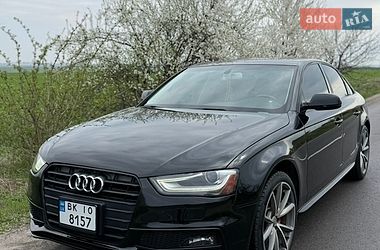 Седан Audi A4 2015 в Ровно