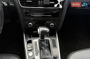 Седан Audi A4 2015 в Ровно