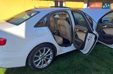 Седан Audi A4 2014 в Львове