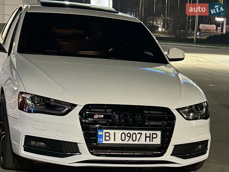 Audi A4 2014