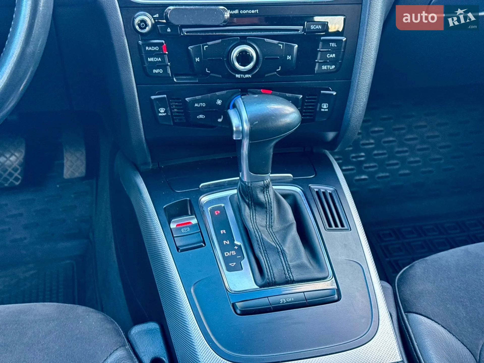 2015 Audi A4 - мініатюра 22