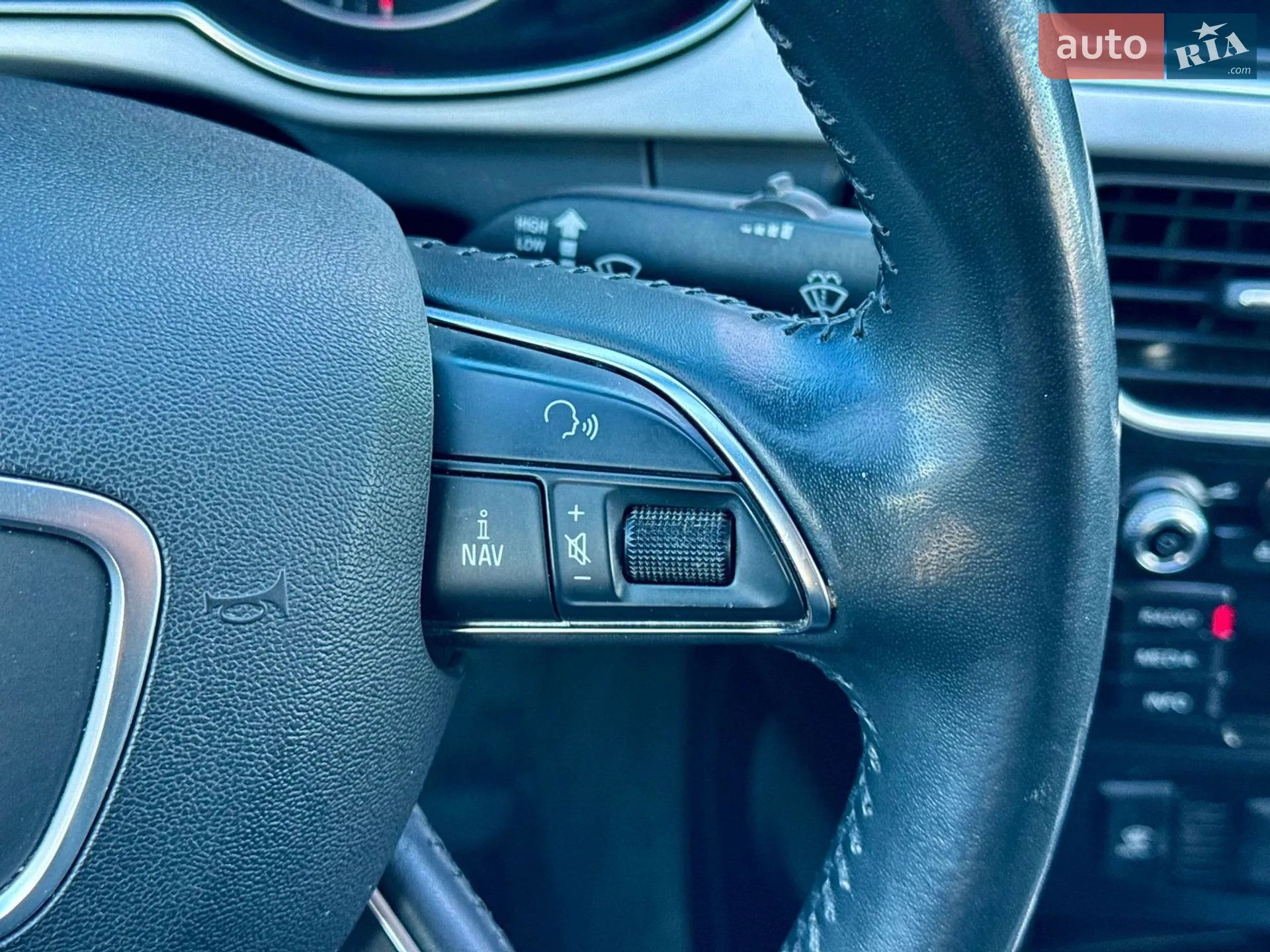 2015 Audi A4 - мініатюра 26