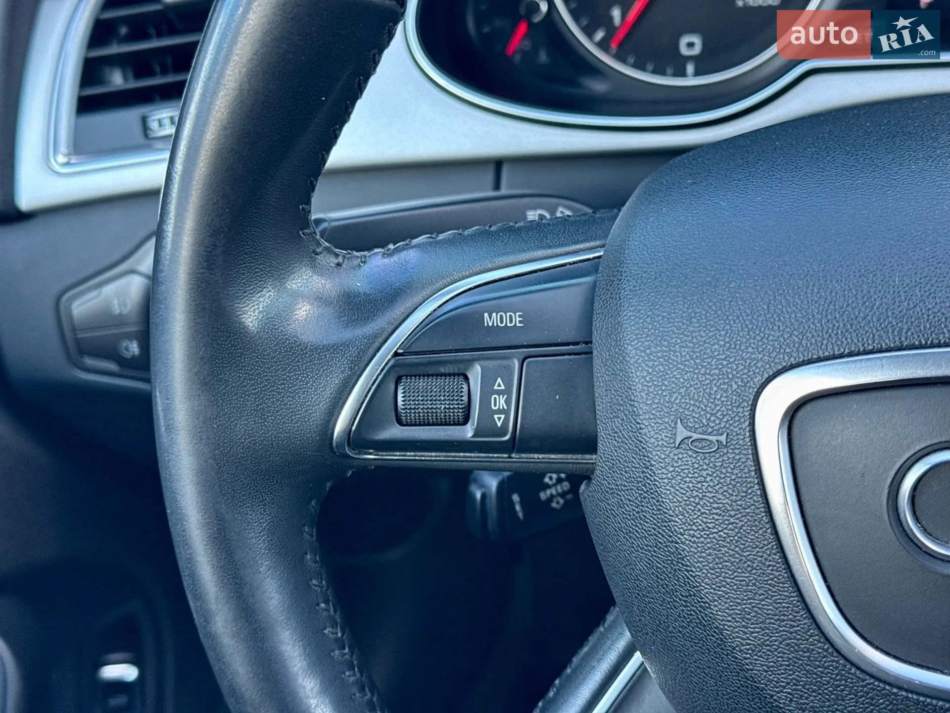 2015 Audi A4 - мініатюра 28