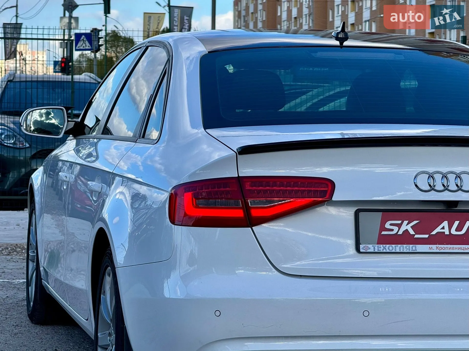 2015 Audi A4 - мініатюра 81