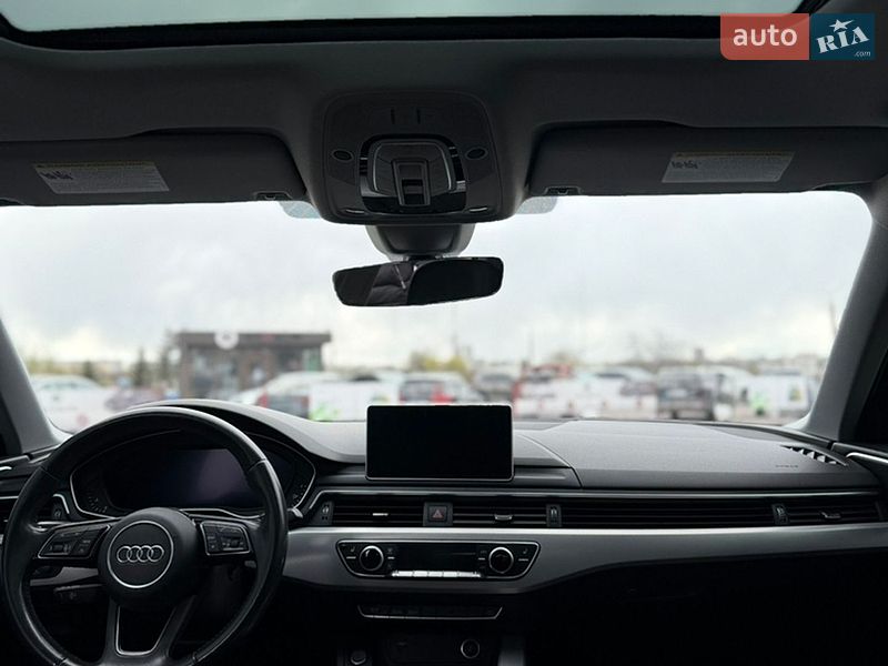 Седан Audi A4 2018 в Харькове