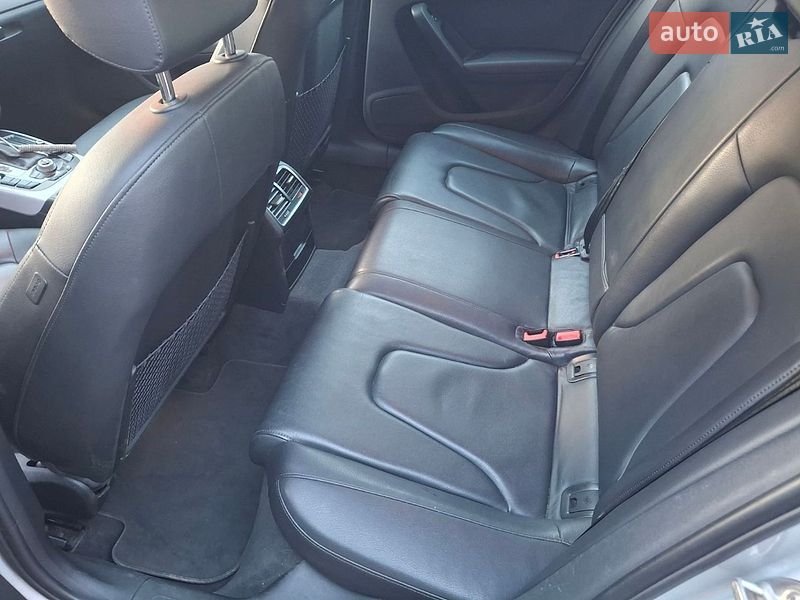 Седан Audi A4 2012 в Кагарлику