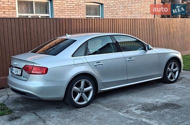 Седан Audi A4 2012 в Кагарлику