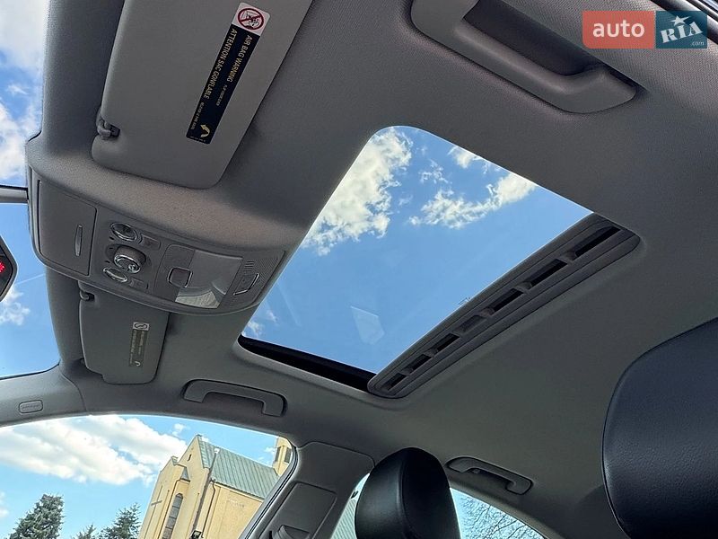 Седан Audi A4 2015 в Виннице