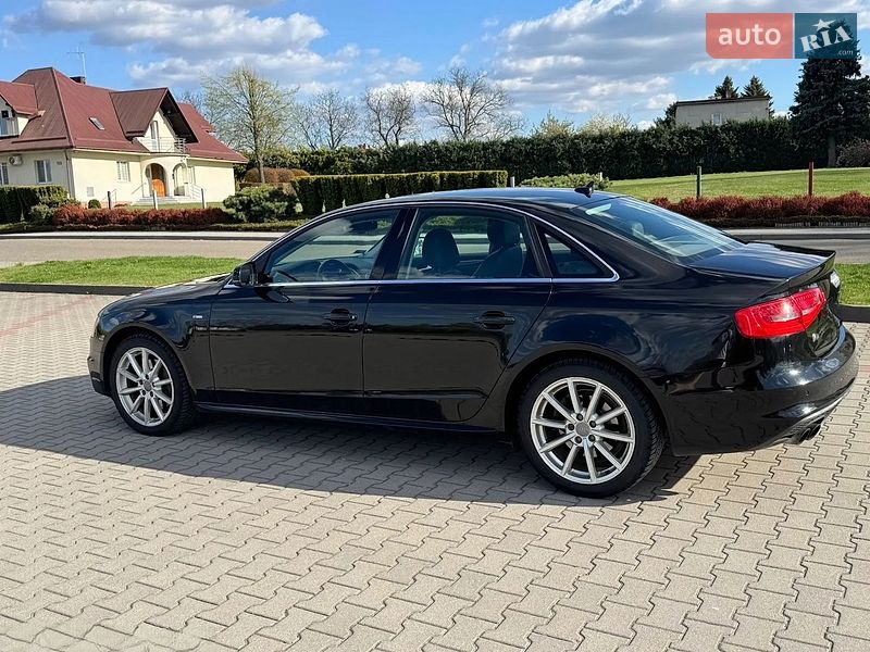 Седан Audi A4 2015 в Виннице