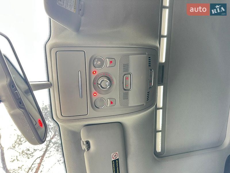 Седан Audi A4 2011 в Киеве