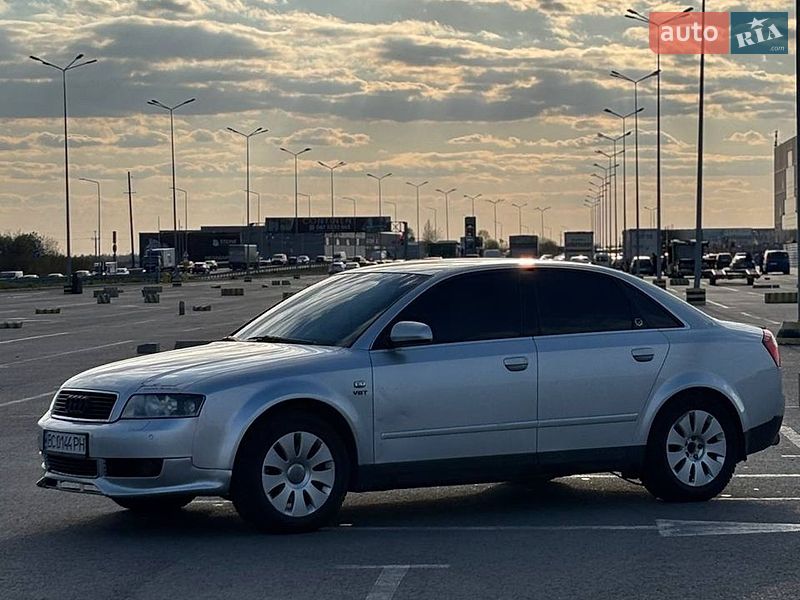 Седан Audi A4 2002 в Львові