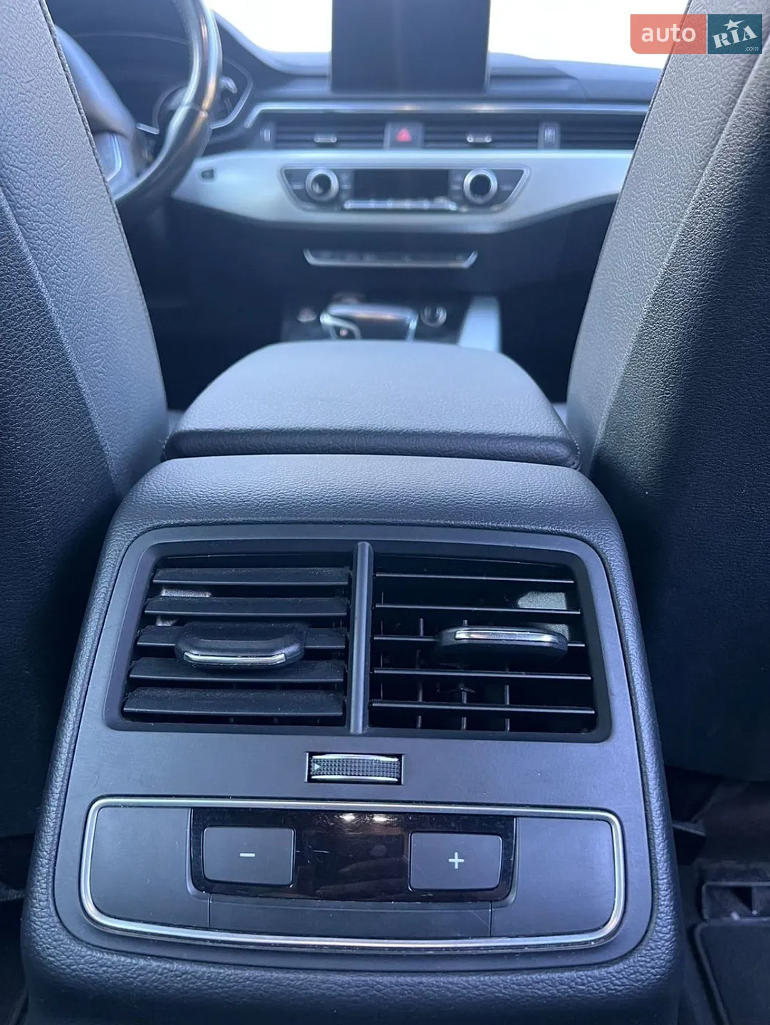 2017 Audi A4 - мініатюра 9