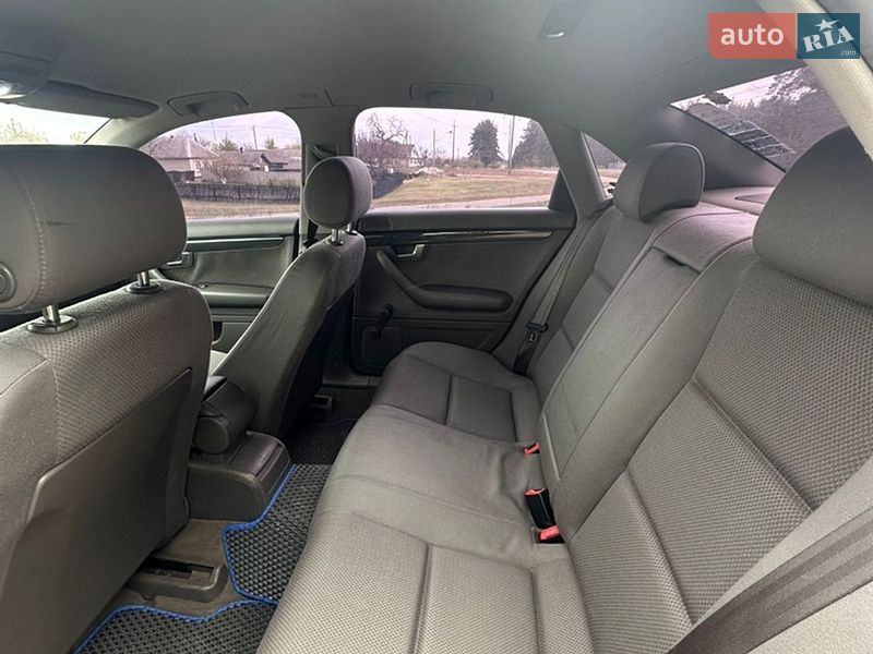 Седан Audi A4 2001 в Черкасах