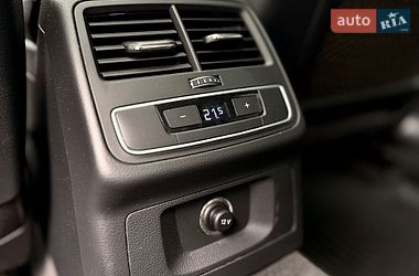 Седан Audi A4 2016 в Львове