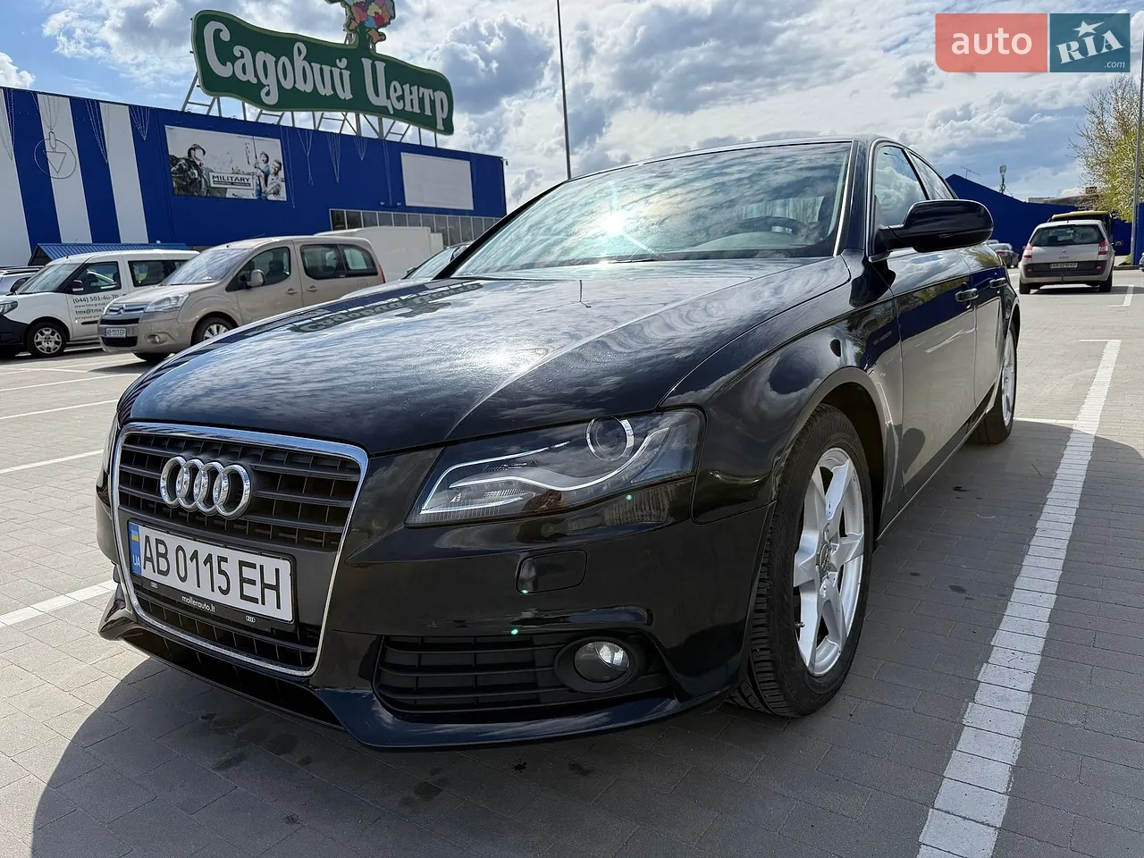 2010 Audi A4 - мініатюра 23