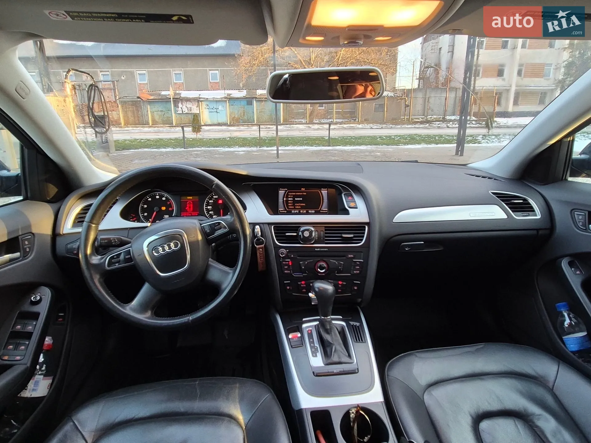 2010 Audi A4 - мініатюра 4