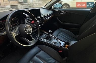 Седан Audi A4 2017 в Киеве