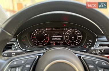 Седан Audi A4 2017 в Киеве