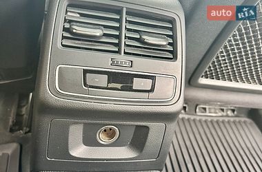 Седан Audi A4 2016 в Киеве