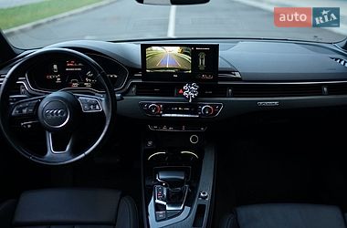 Седан Audi A4 2020 в Львові