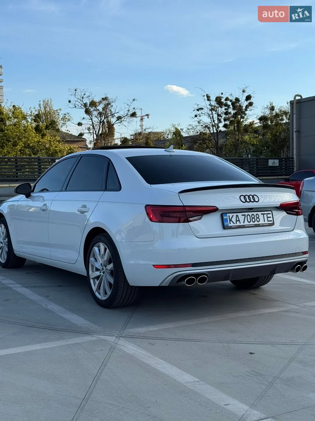 2016 Audi A4 - мініатюра 8
