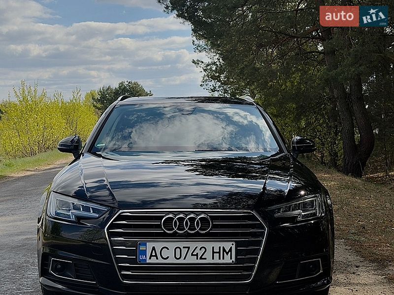 Универсал Audi A4 2018 в Старой Выжевке