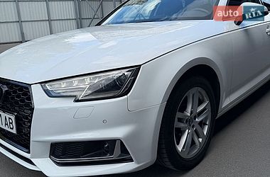 Седан Audi A4 2017 в Днепре