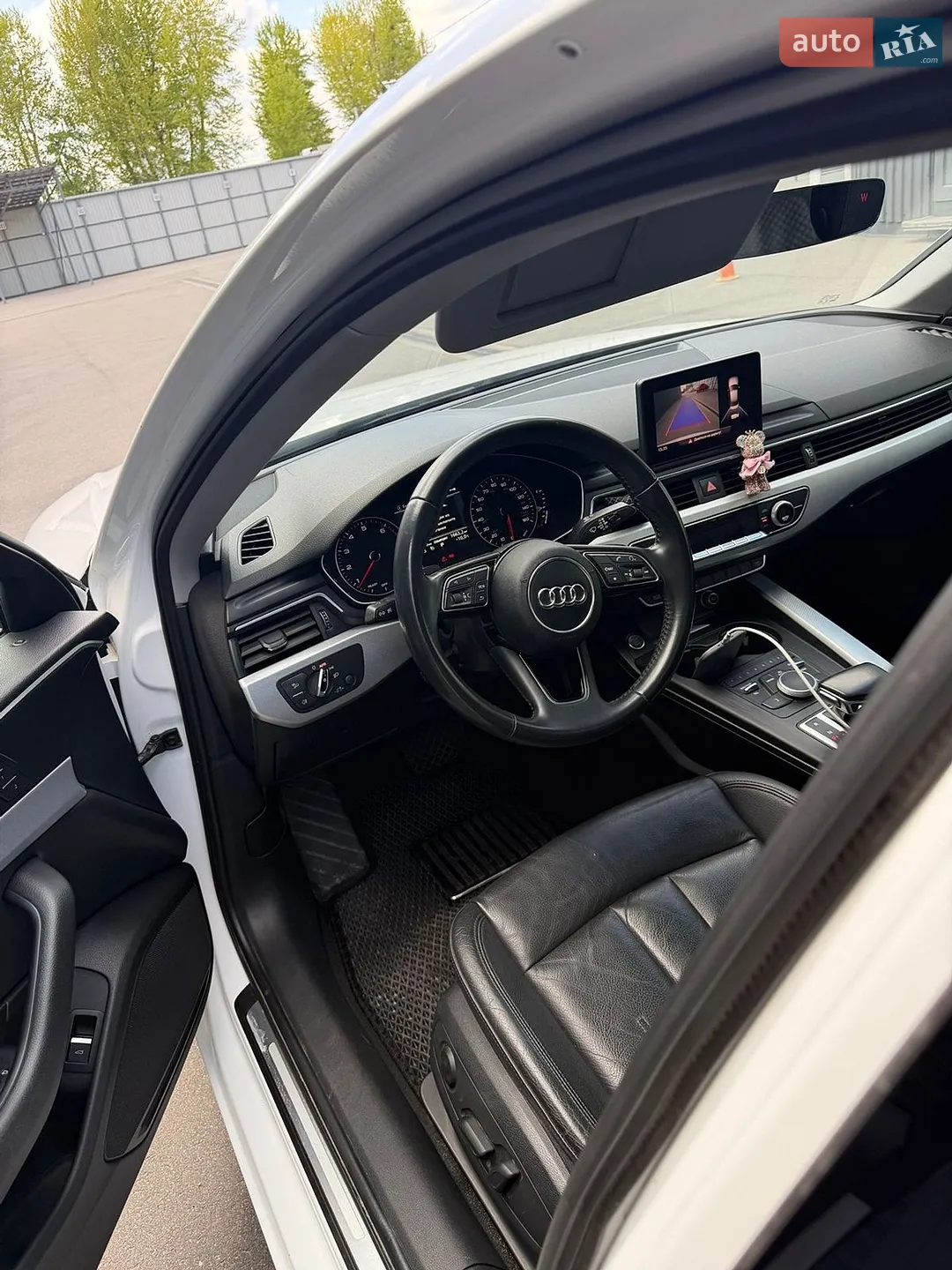 2017 Audi A4 - мініатюра 12