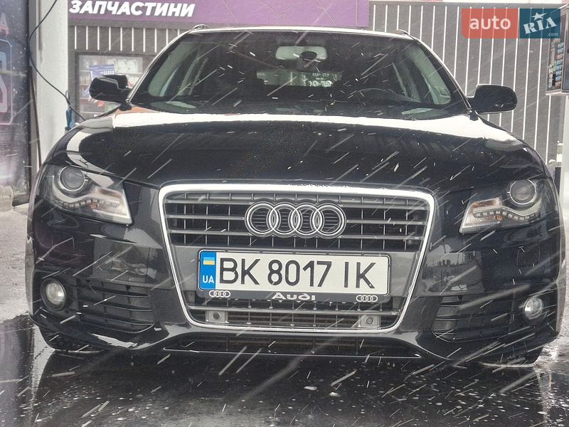Audi A4 2011