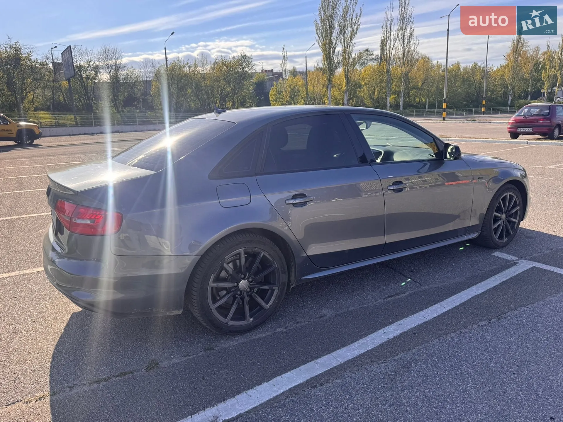 2013 Audi A4 - мініатюра 3