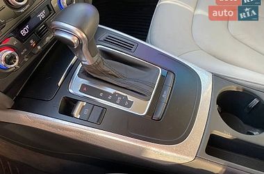 Седан Audi A4 2013 в Івано-Франківську
