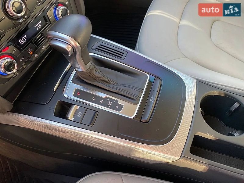 Седан Audi A4 2013 в Івано-Франківську