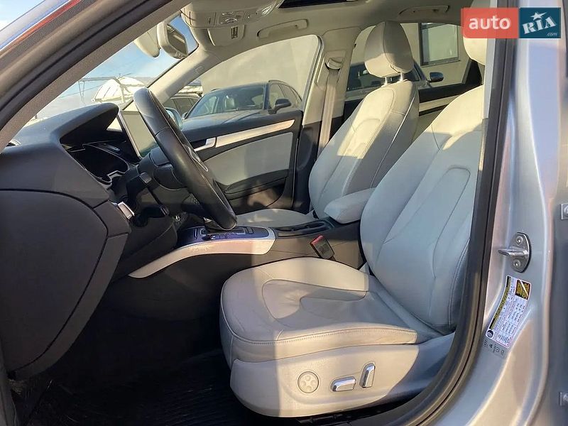 Седан Audi A4 2013 в Івано-Франківську
