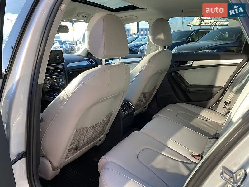Седан Audi A4 2013 в Івано-Франківську